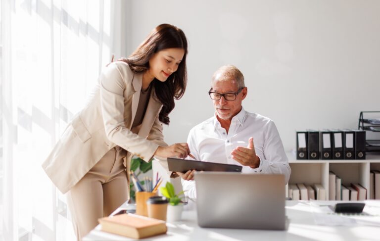 Co managed IT services - Resolute Technology Solutions working alongside an internal IT team to support Canadian businesses